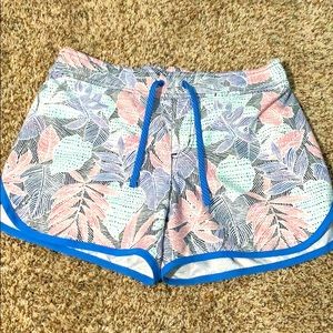 Never worn Columbia water shorts